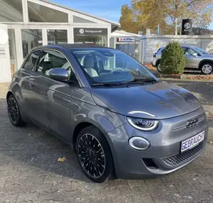 Fiat 500 500e Cabrio La Prima, großer Akku 42 kWh