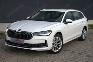 Skoda Superb Combi 4x4 Selection*STHZ*LED*ACC*VC*sAHK*