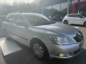Skoda Octavia "Ihr Skoda Vertragshändler"