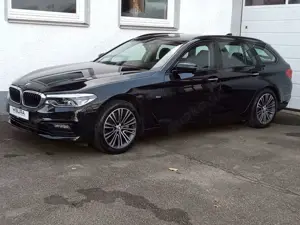 BMW 530 Touring 530 d xDrive Sport Line LED AHK PanoDach Bild 2