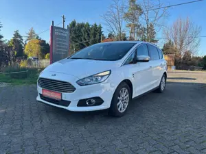 Ford S-Max Titanium, 7 Sitzer, HU + Inspektion neu