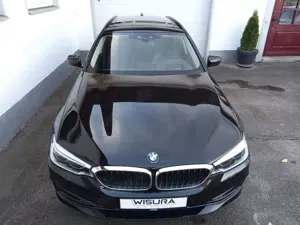 BMW 530 Touring 530 d xDrive Sport Line LED AHK PanoDach Bild 4