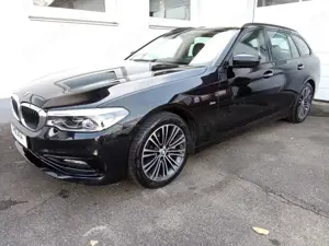 BMW 530 Touring 530 d xDrive Sport Line LED AHK PanoDach Bild 3