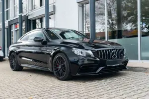 Mercedes-Benz C 63 AMG C63S AMG Coupe / BURMESTER/ PANO/ HIGH-END/ 360° Bild 3