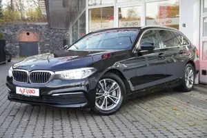 BMW 530 530i Touring Aut. LED Navi Sitzheizung Leder PDC