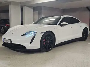 Porsche Taycan 4S GARANTIE PerfBa.+ ACC PDLS+ PANO BOSE CHRONO