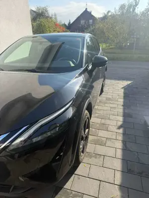 Nissan Qashqai Nissan Qashqai 1.3 DIG-T Acenta – gepflegt, 1. Han
