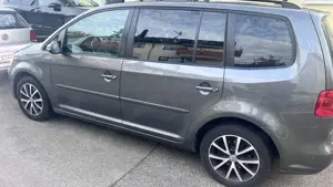 Volkswagen Touran 2.0 TDI DPF Comfortline