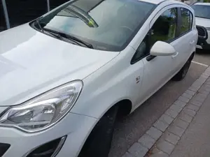 Opel Corsa 1.4 16V Selection Bild 5