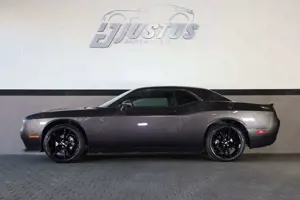 Dodge Challenger 3.6 SXT/SHZ/KAMERA/BTH/MFL/Alpine/R20 Bild 3