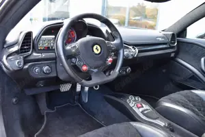 Ferrari 458 ITALIA KAMERA LIFT BLACK CARBON EDITION Bild 5