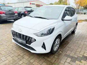 Hyundai i10 Edition 30*1.Hand*Top Ausstattung*HU/AU*Neues Mode Bild 3
