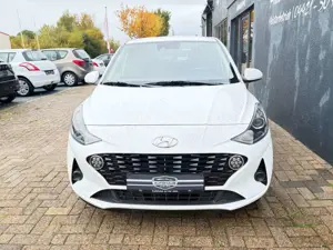 Hyundai i10 Edition 30*1.Hand*Top Ausstattung*HU/AU*Neues Mode Bild 2