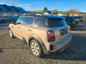 MINI Cooper Countryman Cooper Untamed Edition RFK SHZ Bild 4