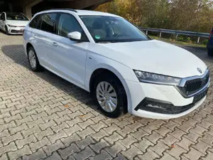 Skoda Octavia Octavia Combi Clever Bild 4