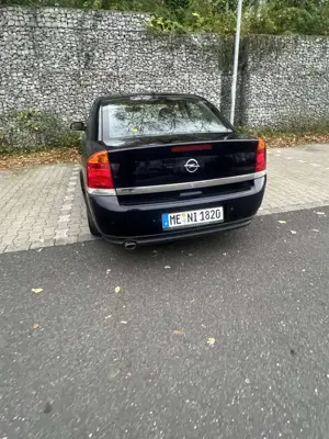 Opel Vectra 1.8 Bild 3