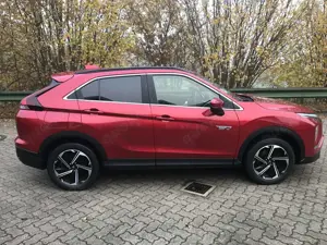 Mitsubishi Eclipse Cross Plug-in Hybrid Plus 2,4 l (SDA mit Navi) Bild 4