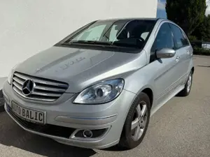 Mercedes-Benz B 200 Turbo Rentnerfahrzeug-1.Hand-. Ahk