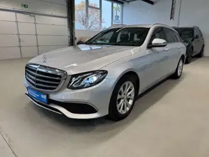 Mercedes-Benz E 200 Ambiente AHK LED Navi
