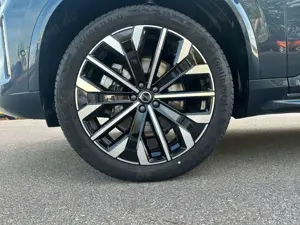 Volvo XC90 T8 AWD Plus Bright 7-Sitzer ACC BLIS SD Bild 2