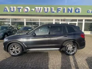BMW X3 xDrive 20 d xLine AHK NAVI SPURHALTE HUD LED Bild 1