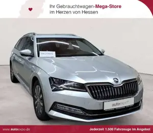 Skoda Superb Superb Combi 2.0 TDI Style AHK NAV LED