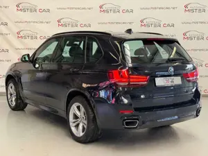 BMW X5 xDrive 30d M PAKET PANO/AHK/LED/KAM/NAVI/19 Bild 3