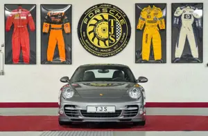 Porsche 997 Turbo Coupé MK2 / Handschalter / Sportsitze Bild 2