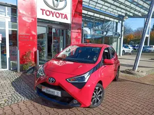 Toyota Others Aygo x-play club *Allwetterreifen*