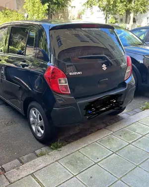 Suzuki Celerio 1.0 mit Klima , zentral ver.  Fb , 8x Reifen etc Bild 4