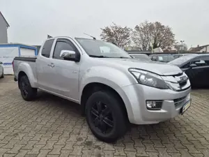 Isuzu D-Max Space Cab 4x4 Premium LS