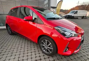 Toyota Yaris Hybrid Y20 Team D