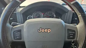 Jeep Grand Cherokee 3.0 CRD Limited AHK Klima SHZG Bild 4