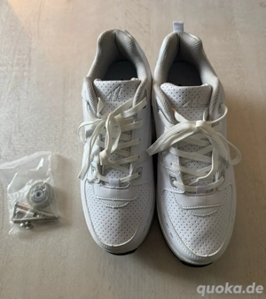 Rollschuhe weiss