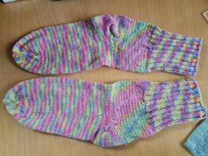 Socken handgestrickt in Größe 37 (61)