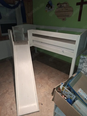 Hochbett mit Rutsche