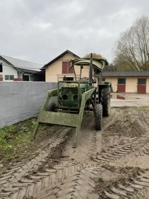 Traktor zu verkaufen