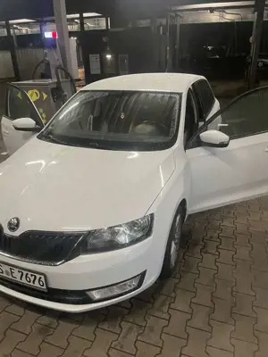 Skoda Rapid/Spaceback Joy Bild 1