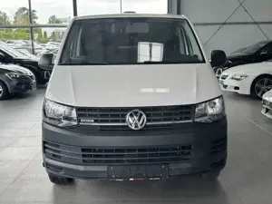 Volkswagen T6 Transporter Transporter T6 4MOTION Lang Klima Navi Bild 3