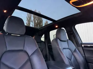 Porsche Cayenne S E-Hybrid*Panorama*21 zoll Bild 4