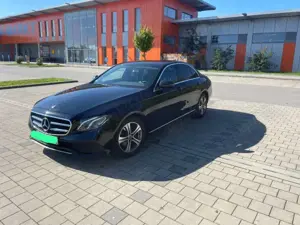 Mercedes-Benz E 200 E 200 d 9G-TRONIC Bild 2