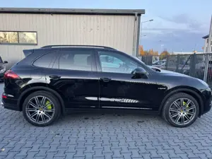 Porsche Cayenne S E-Hybrid*Panorama*21 zoll Bild 5