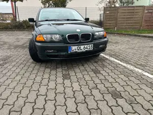 BMW 318 318i