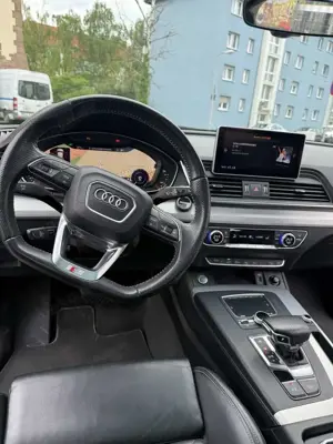 Audi Q5 55 TFSI e quattro S tronic Bild 5