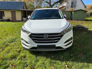 Hyundai TUCSON Tucson Diesel blue 1.7 CRDi 2WD Trend