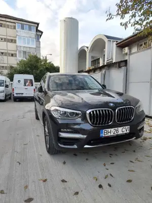 BMW X3 xDrive30e Aut. Luxury Line Bild 1