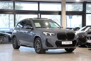 BMW X1 xDrive23i (U11) M Sport *A-LED*HUD*Panorama Bild 5