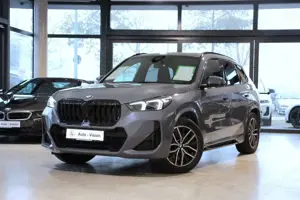 BMW X1 xDrive23i (U11) M Sport *A-LED*HUD*Panorama Bild 1