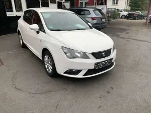 SEAT Ibiza Style*TÜV/INSP/REIFEN NEU*PDC*BT*AUX*MFL*