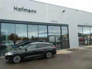 Ford Focus Turnier, SHZ, Kamera, PDC, Navi, LED